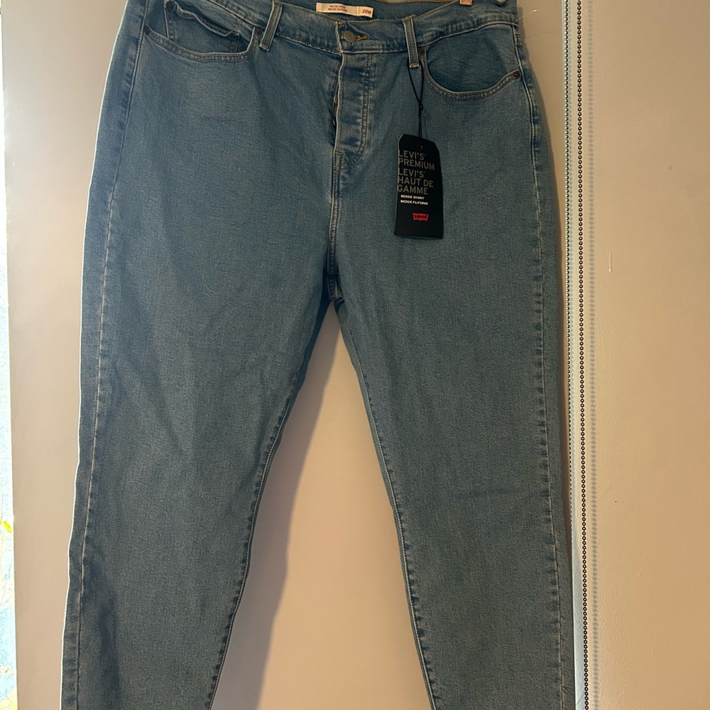 Levi's Light Blue Wedgie Women's Skinny Jeans